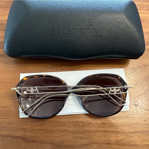 Balenciaga Oversized Round Havana Brown Acetate & Gold Frame Non-Polarized - Picture 3 of 8